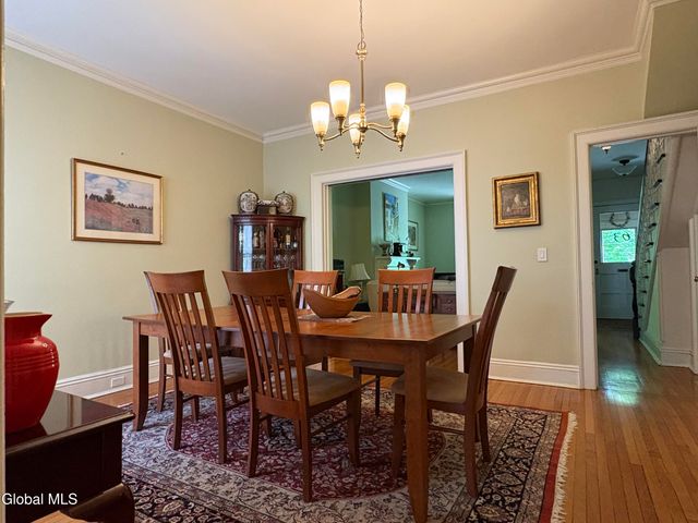 63 S Lake Avenue, Albany, NY 12203