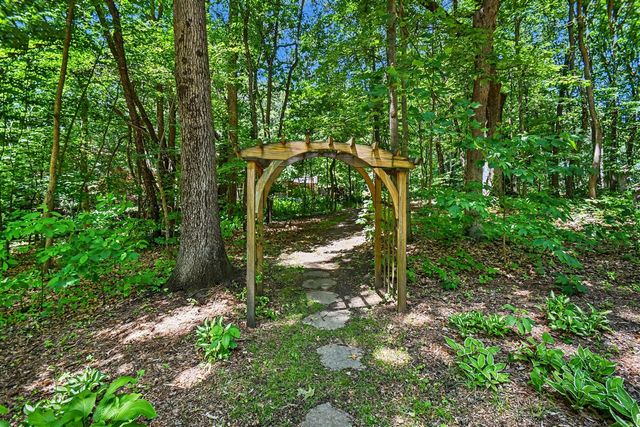 11180 Jones Road, Berrien Springs, MI 49103