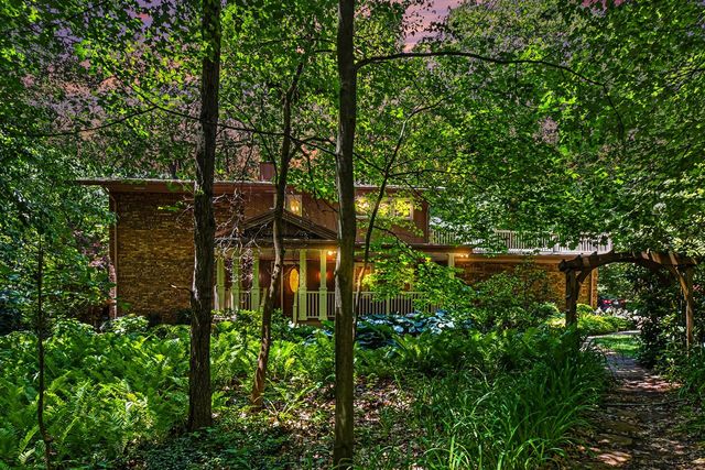 11180 Jones Road, Berrien Springs, MI 49103