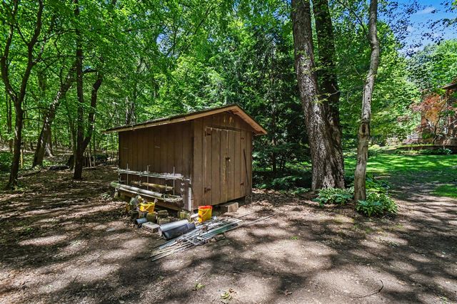 11180 Jones Road, Berrien Springs, MI 49103