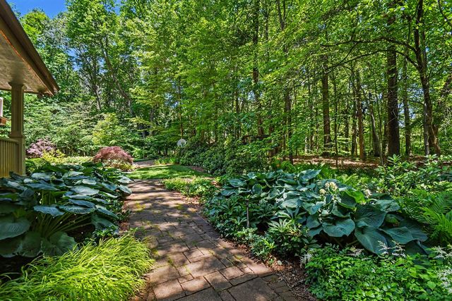 11180 Jones Road, Berrien Springs, MI 49103