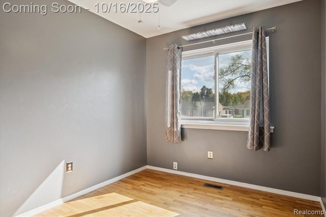 1815 Heatherridge Street, Ypsilanti, MI 48198