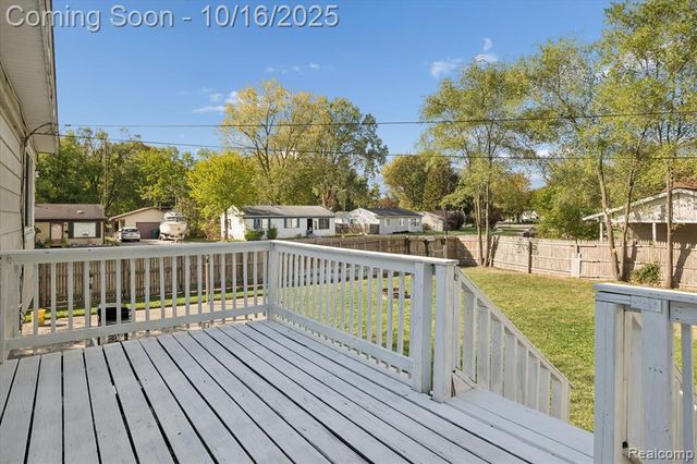 1815 Heatherridge Street, Ypsilanti, MI 48198