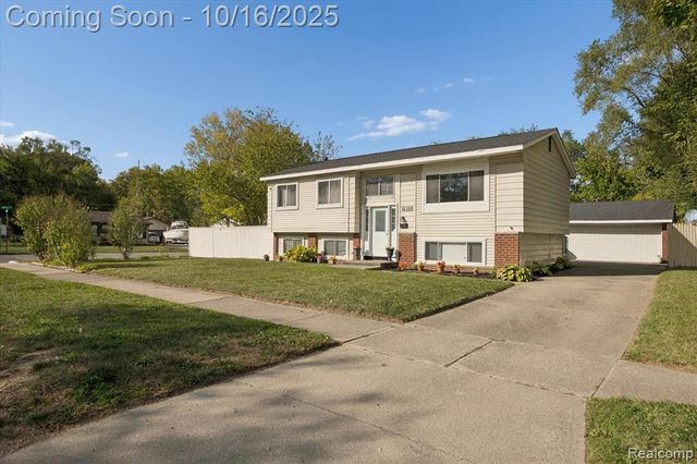 1815 Heatherridge Street, Ypsilanti, MI 48198