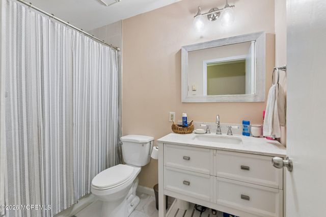 6 Alpine Road B, Whiting, NJ 08759
