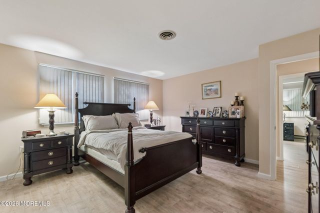 6 Alpine Road B, Whiting, NJ 08759