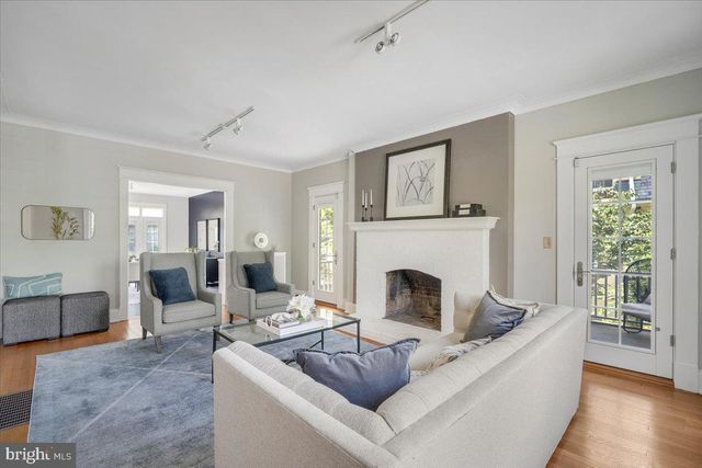 1610 CRITTENDEN ST NW, Washington, DC 20011