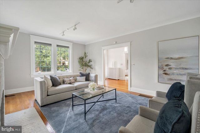 1610 CRITTENDEN ST NW, Washington, DC 20011