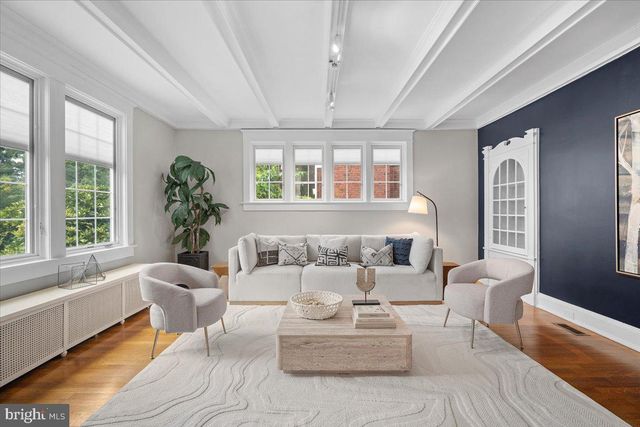 1610 CRITTENDEN ST NW, Washington, DC 20011