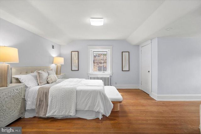 1610 CRITTENDEN ST NW, Washington, DC 20011