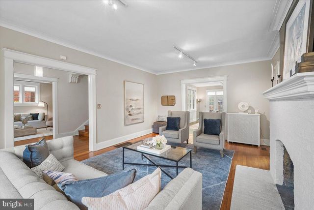 1610 CRITTENDEN ST NW, Washington, DC 20011