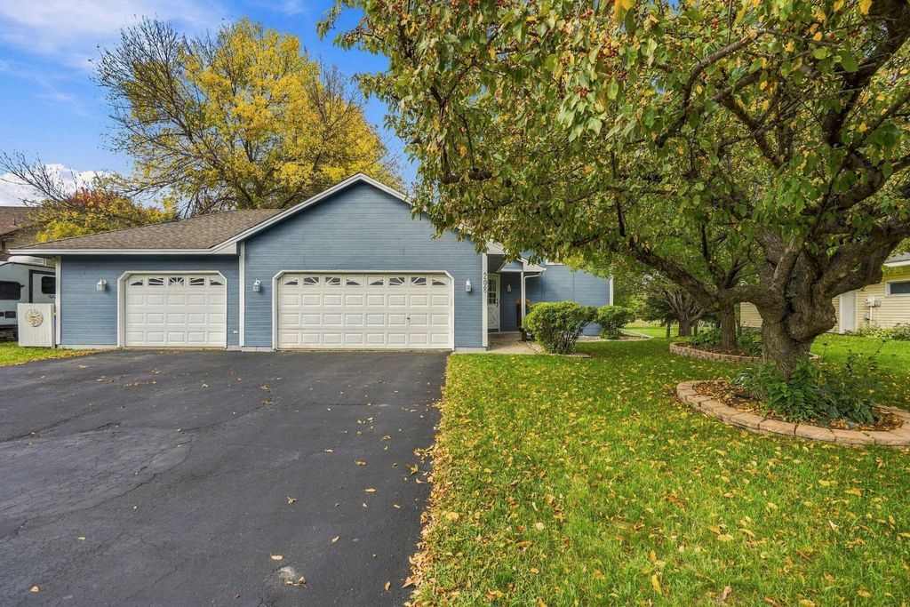 208 Heights Road NW, Saint Michael, MN 55376 — exterior