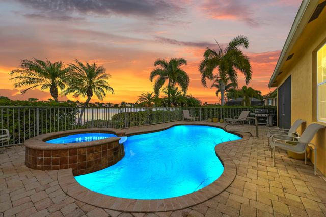 10699 Ivanhoe Lane, Wellington, FL 33414