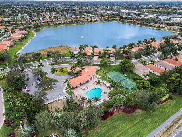 10699 Ivanhoe Lane, Wellington, FL 33414