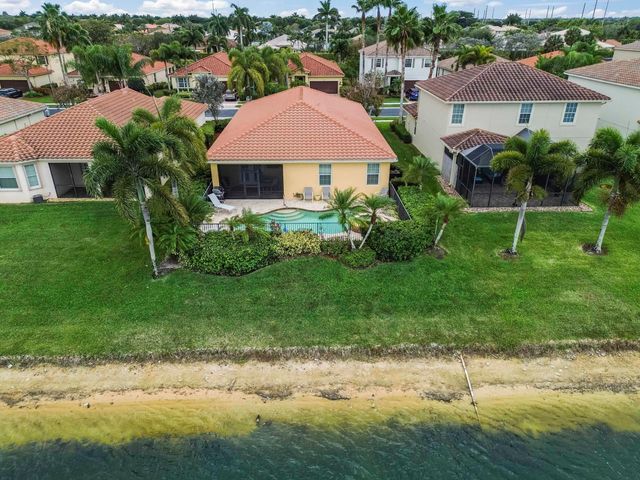 10699 Ivanhoe Lane, Wellington, FL 33414