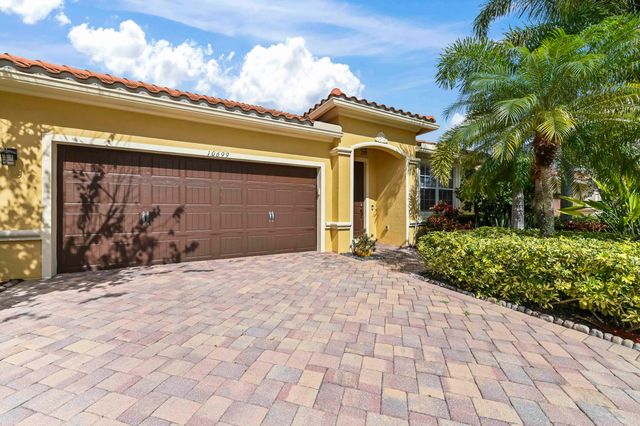 10699 Ivanhoe Lane, Wellington, FL 33414