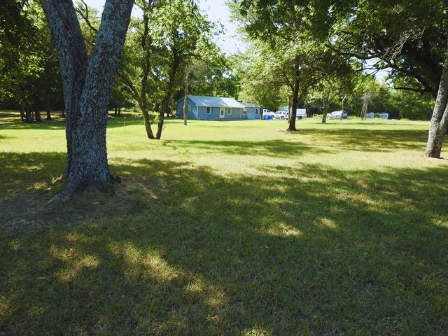 7961 Telegraph Road, Quinlan, TX 75474