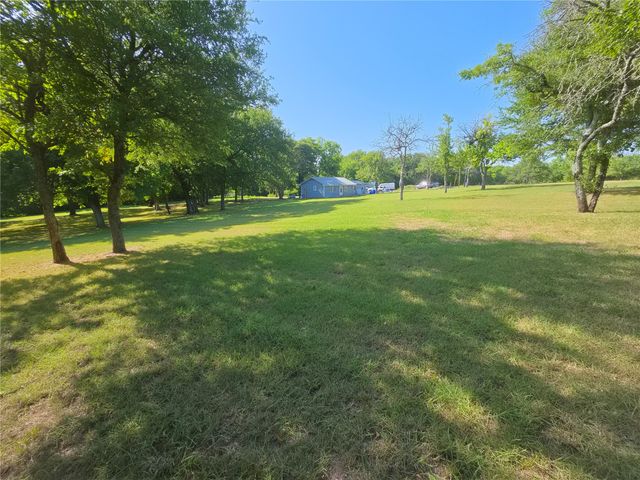 7961 Telegraph Road, Quinlan, TX 75474