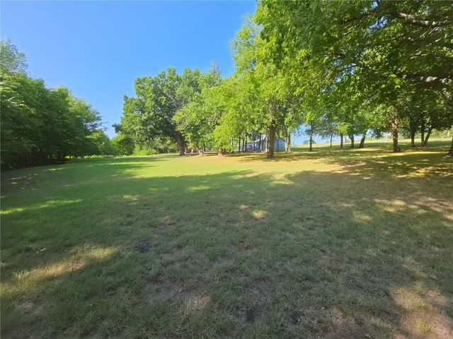 7961 Telegraph Road, Quinlan, TX 75474