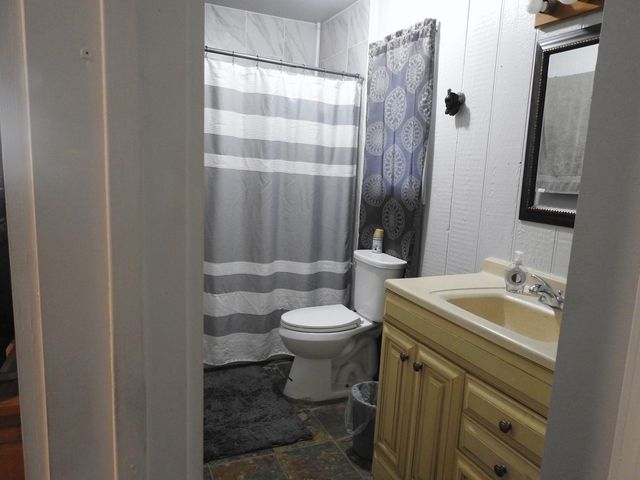7961 Telegraph Road, Quinlan, TX 75474