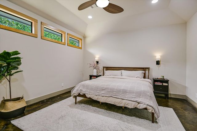 5815 Duval ST, Austin, TX 78752