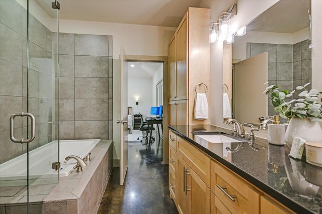5815 Duval ST, Austin, TX 78752