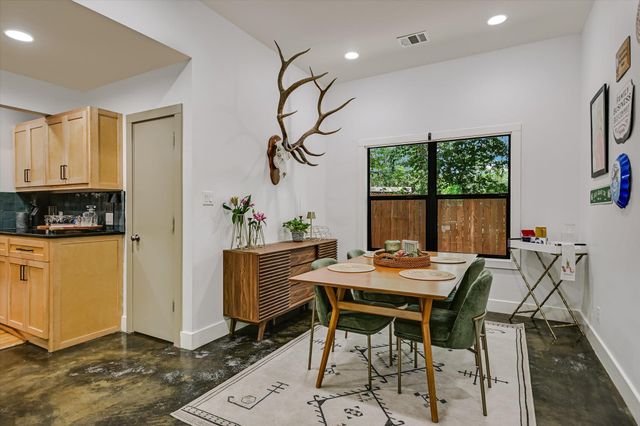5815 Duval ST, Austin, TX 78752