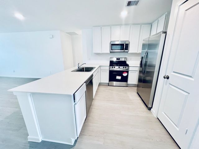 3090 Mallorca Dr, Conroe, TX 77301