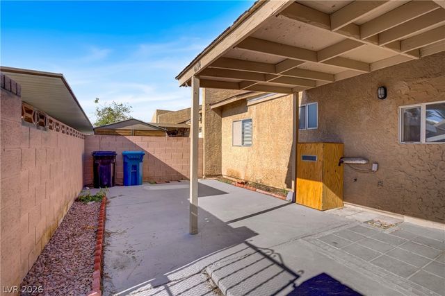 4274 Rollingstone Drive, Las Vegas, NV 89103