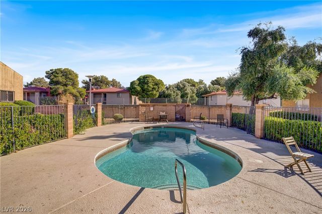 4274 Rollingstone Drive, Las Vegas, NV 89103