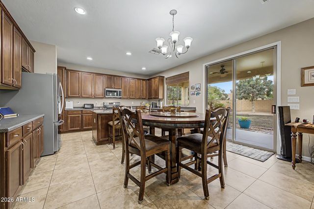 4998 E KARSTEN Drive, Chandler, AZ 85249