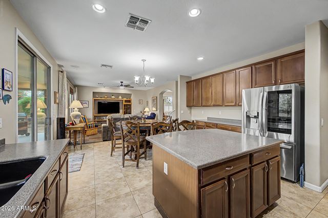 4998 E KARSTEN Drive, Chandler, AZ 85249