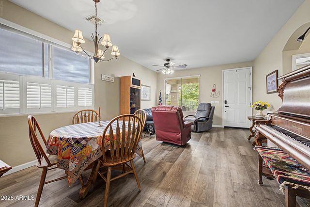 4998 E KARSTEN Drive, Chandler, AZ 85249