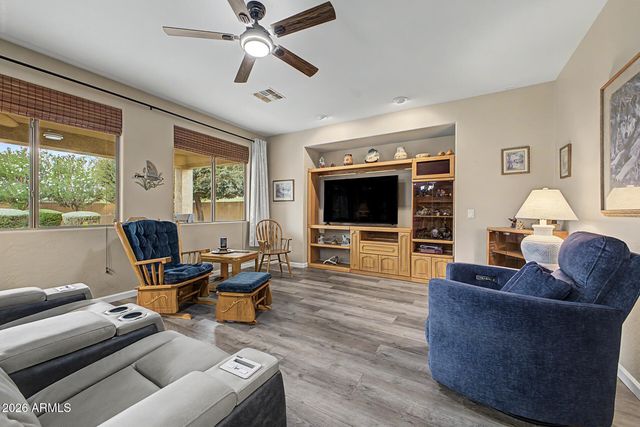 4998 E KARSTEN Drive, Chandler, AZ 85249