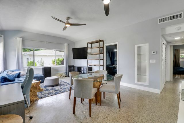 24 Douglas Drive, Ocean Ridge, FL 33435