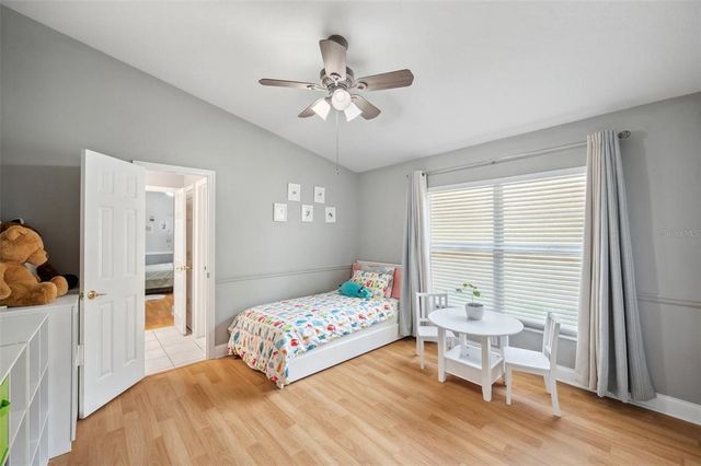 19156 DOVE CREEK DRIVE, Tampa, FL 33647