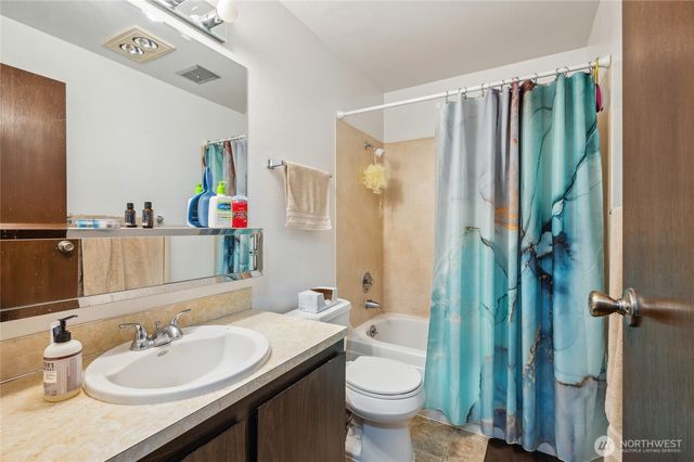 1423 NW 60th Street, Seattle, WA 98107