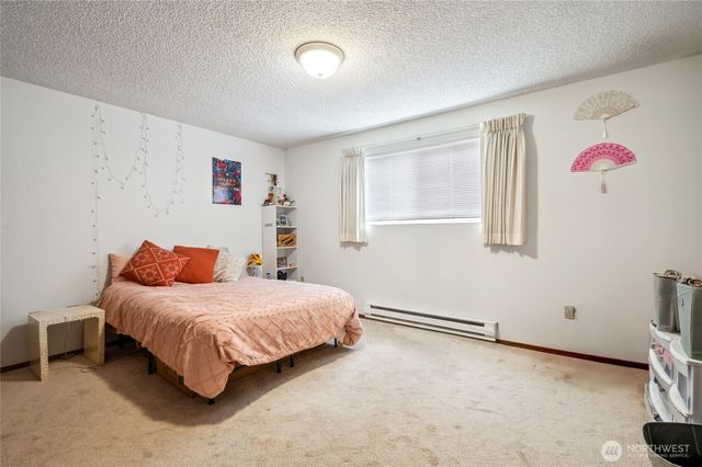 1423 NW 60th Street, Seattle, WA 98107