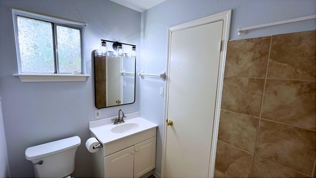 13419 Greenway Drive, Sugar Land, TX 77498