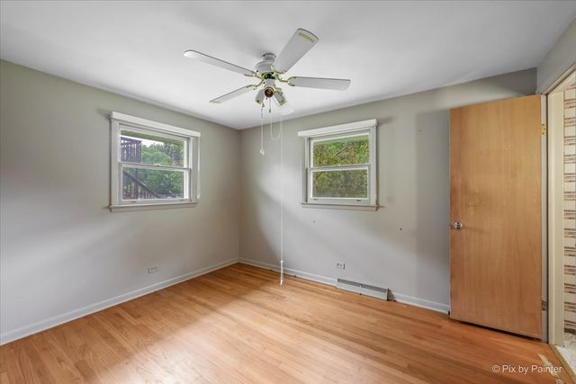 933 Carol Avenue, Elgin, IL 60123
