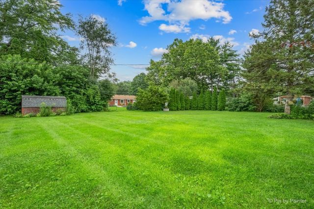 933 Carol Avenue, Elgin, IL 60123