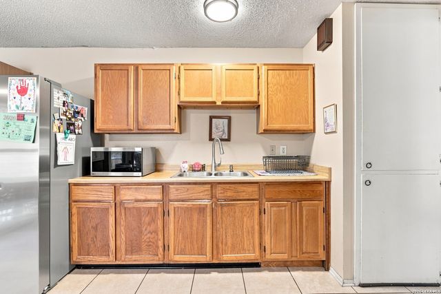 10306 Prescott Dr, San Antonio, TX 78245