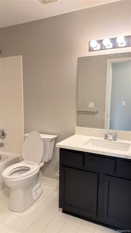 24202 Chesapeake Circle, Commerce Twp, MI 48390
