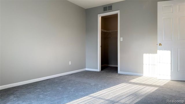 24202 Chesapeake Circle, Commerce Twp, MI 48390