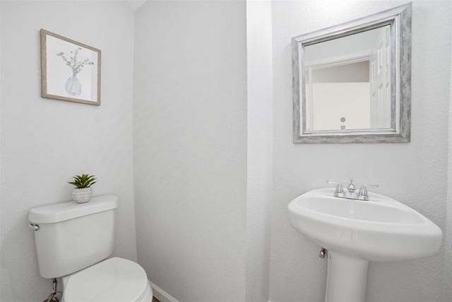 1606 Rossport BND, Leander, TX 78641