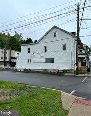 639 W CENTRE, Mahanoy City, PA 17948