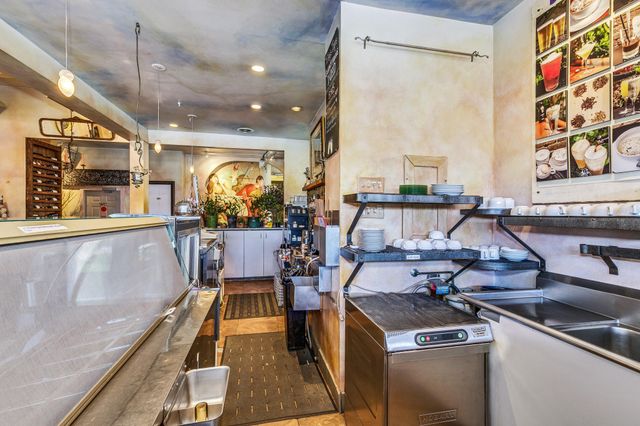 3401-3405 Lyndale Avenue S, Minneapolis, MN 55408