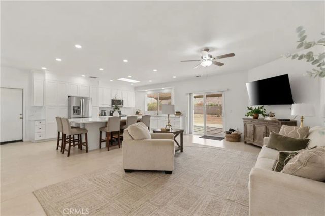 288 Carlin, Riverside, CA 92507