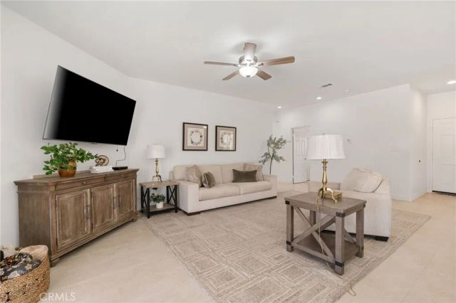 288 Carlin, Riverside, CA 92507