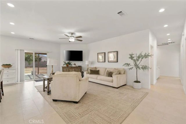 288 Carlin, Riverside, CA 92507